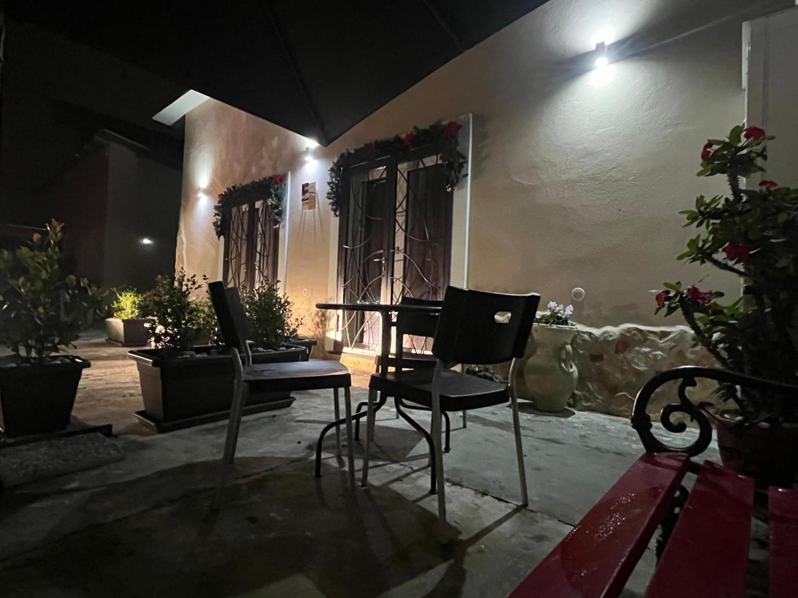 פומפיי B&B Domus Joannina מראה חיצוני תמונה
